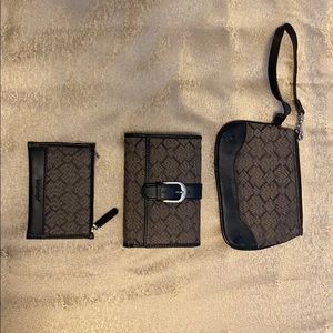 Longaberger wallet and wristlet set of 3